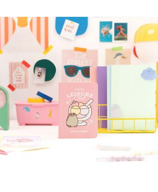 Pusheen Tropical Vacation - kalendarz szkolny A6 2026/2027