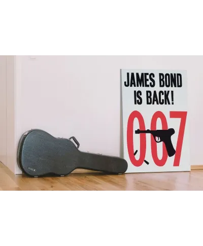 Nowoczesny obraz - James Bond is back