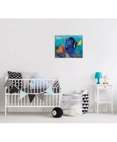 Finding Dory (Just Keep Swimming) - Obraz na płótnie