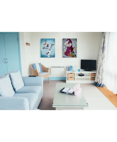 Olaf's Frozen Adventure Dance - obraz na płótnie