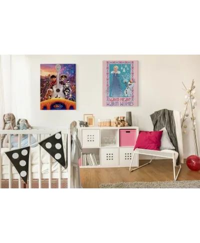 Olaf's Frozen Adventure Warm Heart Warm Wishes - obraz na płótnie