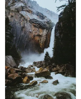 Fototapeta do salonu - Górski wodospad - 254x183 cm