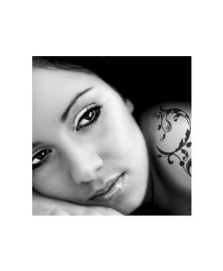 Piękna Kobieta - tatuaż - reprodukcja