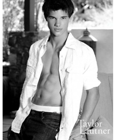 Taylor Lautner (B&W) - plakat