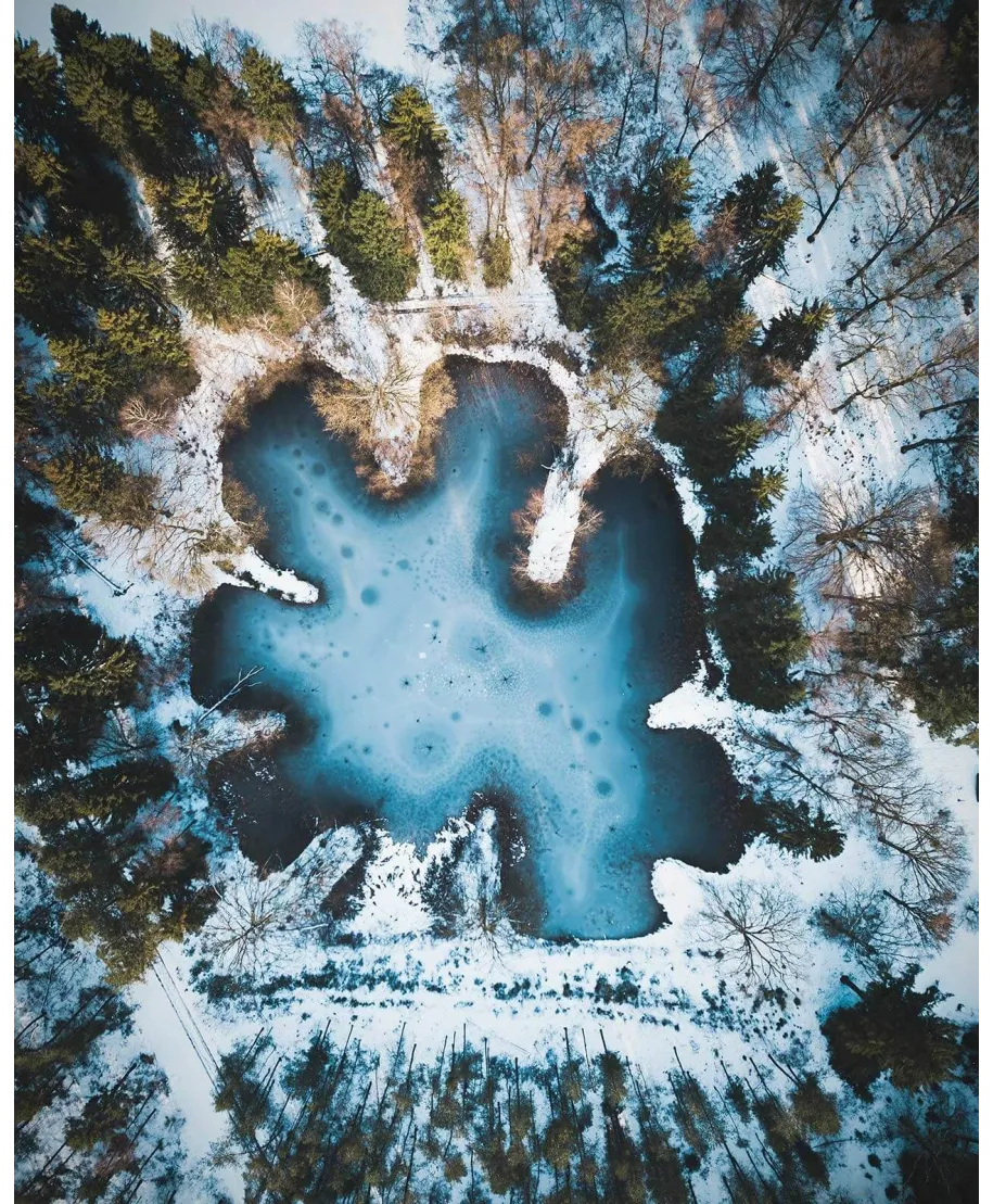 Zimowe jezioro - plakat