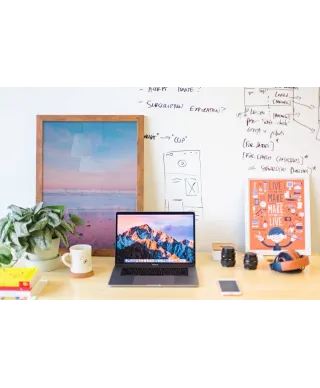 Różowa Plaża - plakat