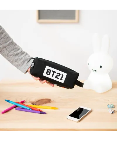 BT21 - piórnik