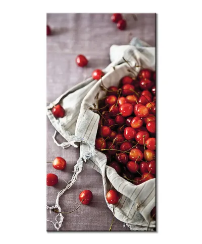Kosz pełen wiśni - obraz na płótnie