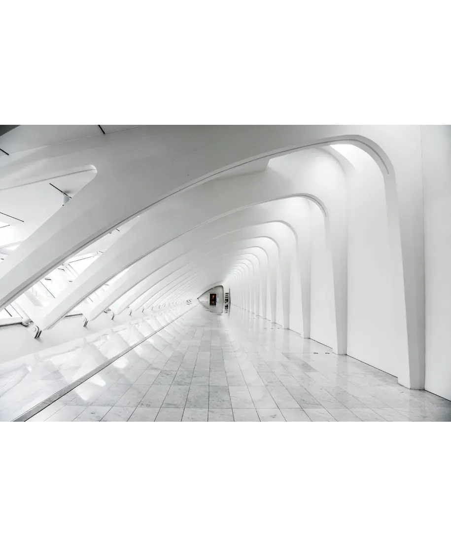 Biały korytarz - fototapeta