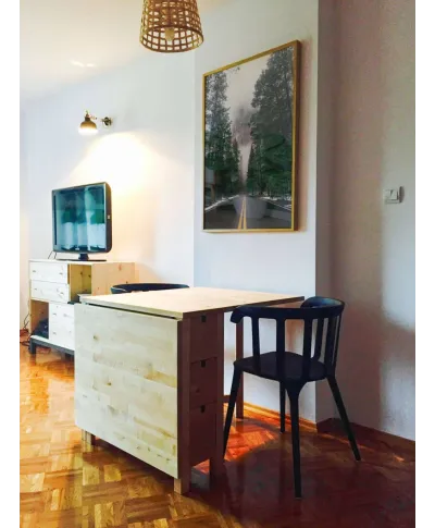 Droga wśród drzew - plakat