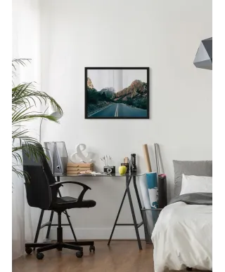 Droga wśród skał - plakat