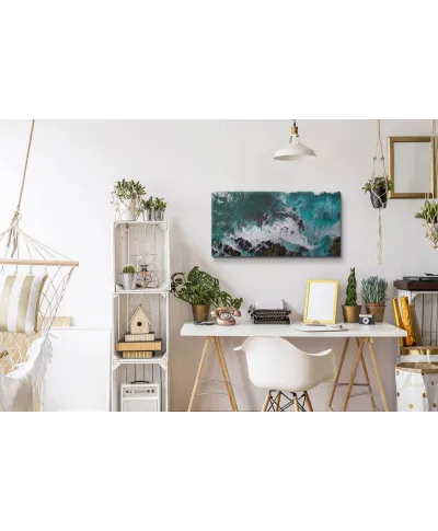 Fale uderzające o skały - obraz na płótnie