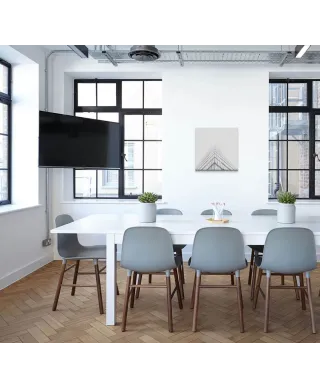 Budynek we mgle - Obraz na płótnie