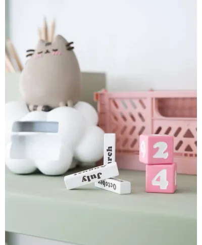 Pusheen Purrfect Love - kalendarz wieczny