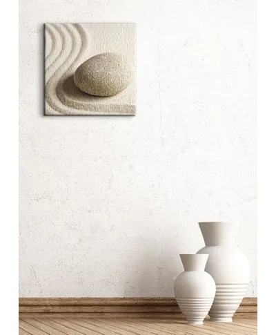 Kamień i wzory na piasku - Obraz na płótnie