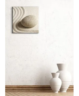 Kamień i wzory na piasku - Obraz na płótnie