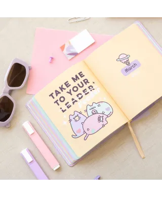 Pusheen Space Out - dziennik szkolny 2024/2025