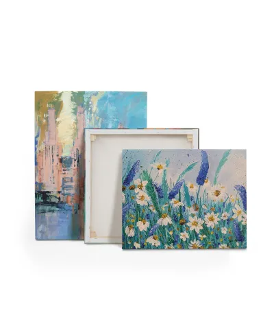 Daisies and Wild Pea Flowers - obraz na płótnie