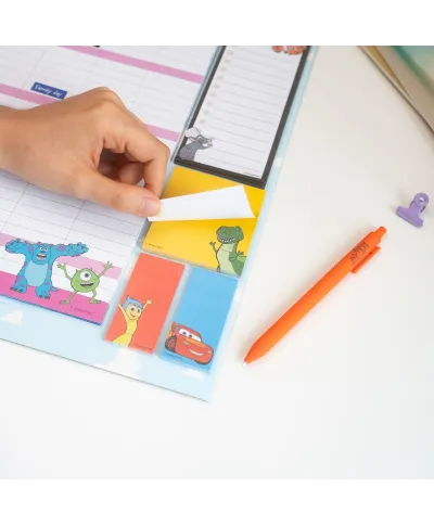 Disney Pixar Bohaterowie - planer ścienny 2025/2026