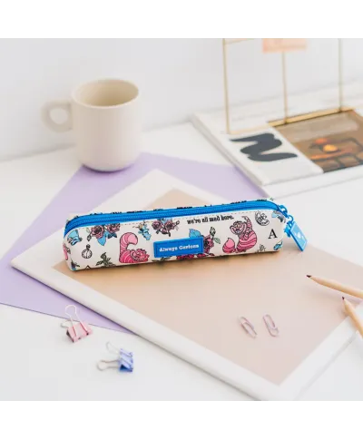 Alicja w Krainie Czarów - piórnik