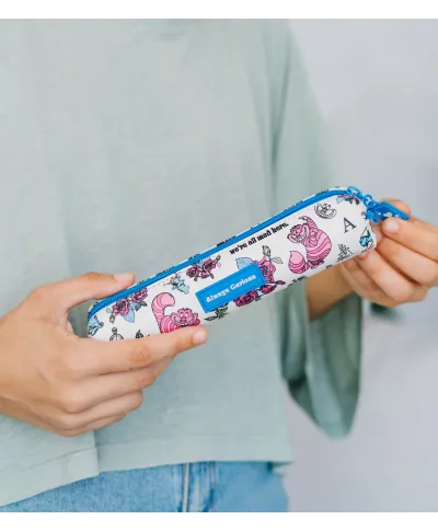 Alicja w Krainie Czarów - piórnik