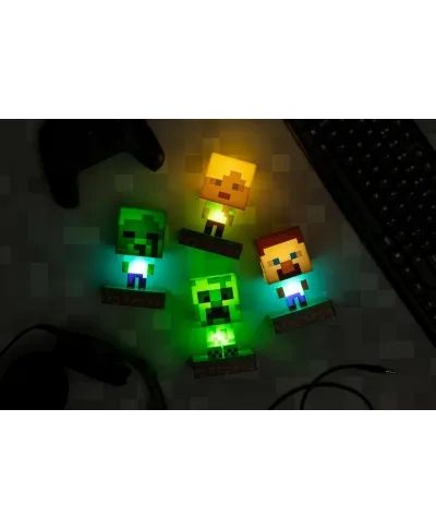 Minecraft Steve - lampka