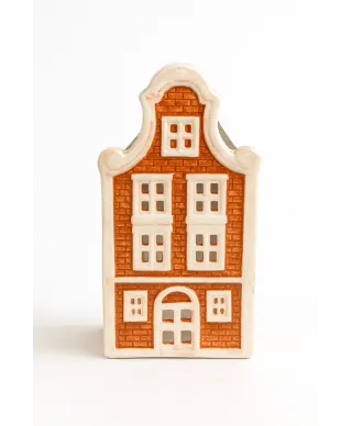 HYTTE Domek ceramiczny 8,5x7,5x16,3cm