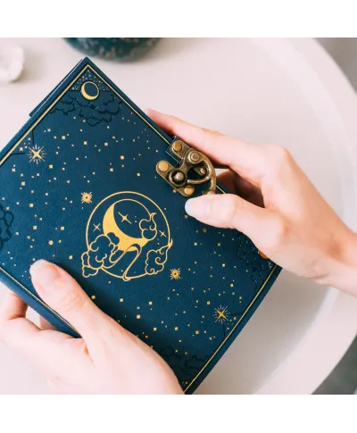 Astral - notes z wegańskiej skóry