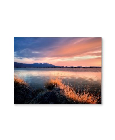 Sunrise On Borax Pond - obraz na płótnie