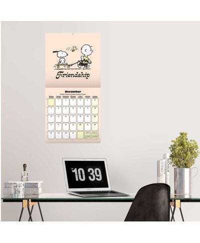 Snoopy - kalendarz ścienny 2026