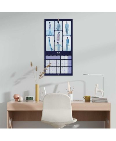 BTS - kalendarz ścienny 2026