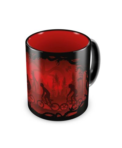 Stranger Things - magiczny kubek