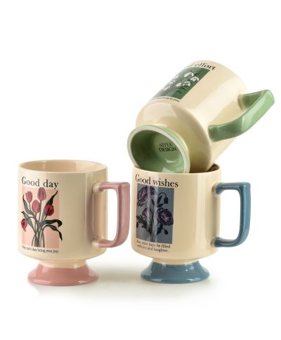 REJKA Kubek na stópce 300ml 8x11,5x10,5cm