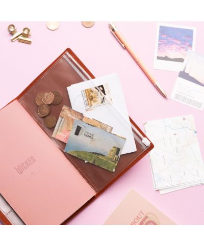 Wicked Part 2 Glinda - notes skórzany